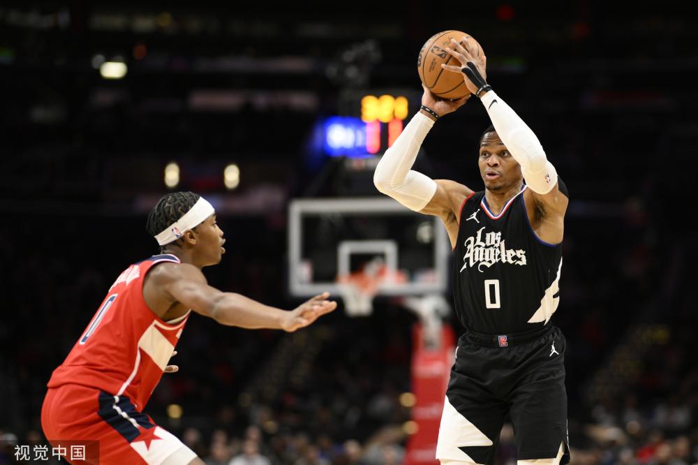 显示了他作 显示了他作