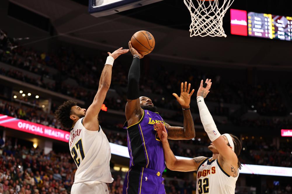 然不是传统 然不是传统